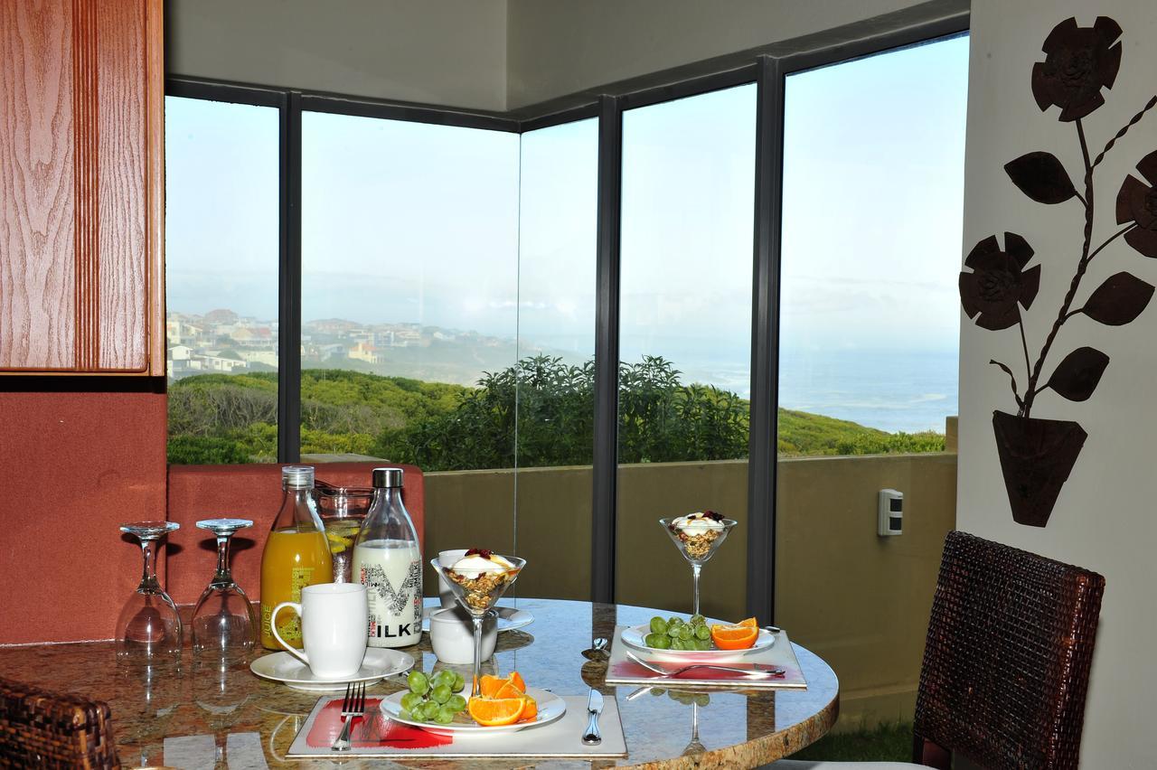 Marine 5 Boutique Hotel Gansbaai Exterior photo